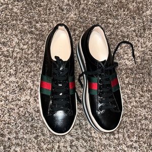 Gucci platform